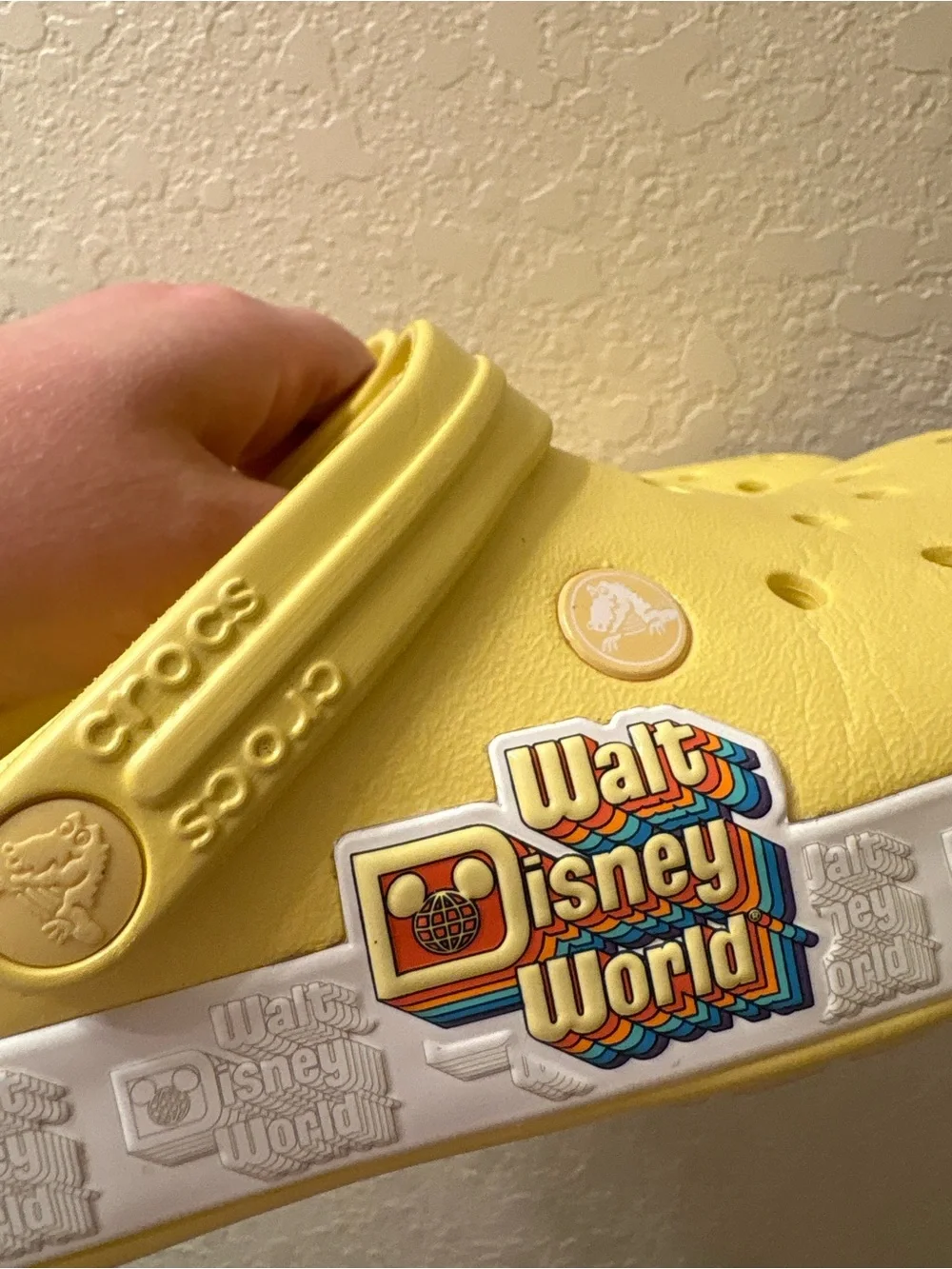 CROCS x Walt Disney World EXCLUSIVE Adult Yellow Clog Mens 8 (or women’s 10)